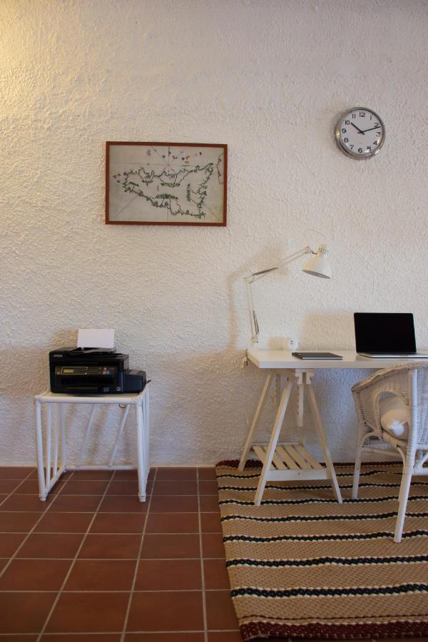 I Dammusi Di Borgo Cala Creta Hotel Lampedusa Exterior photo