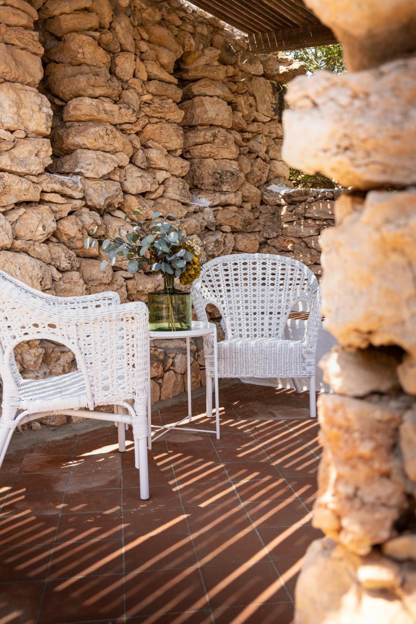 I Dammusi Di Borgo Cala Creta Hotel Lampedusa Exterior photo
