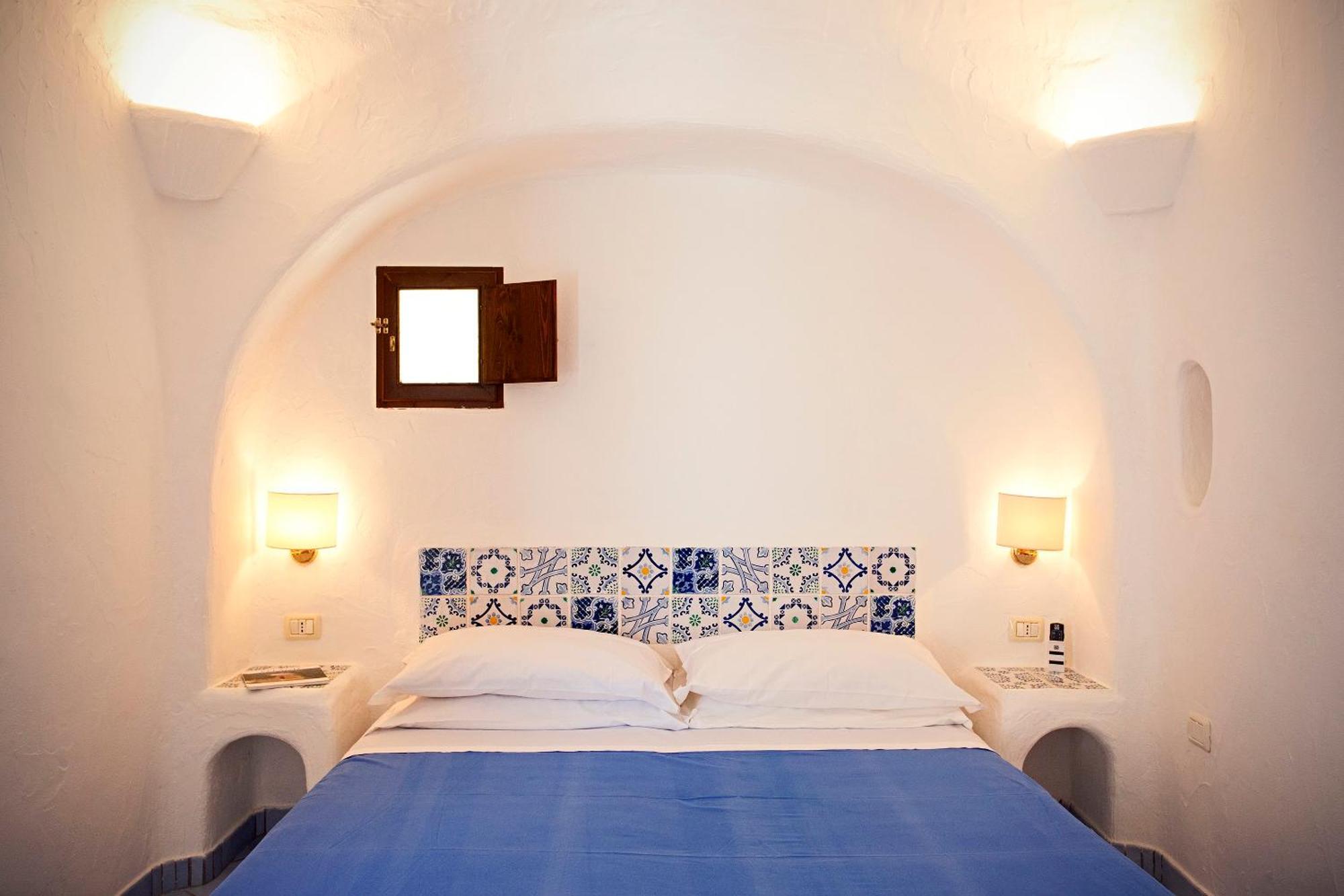 I Dammusi Di Borgo Cala Creta Hotel Lampedusa Exterior photo
