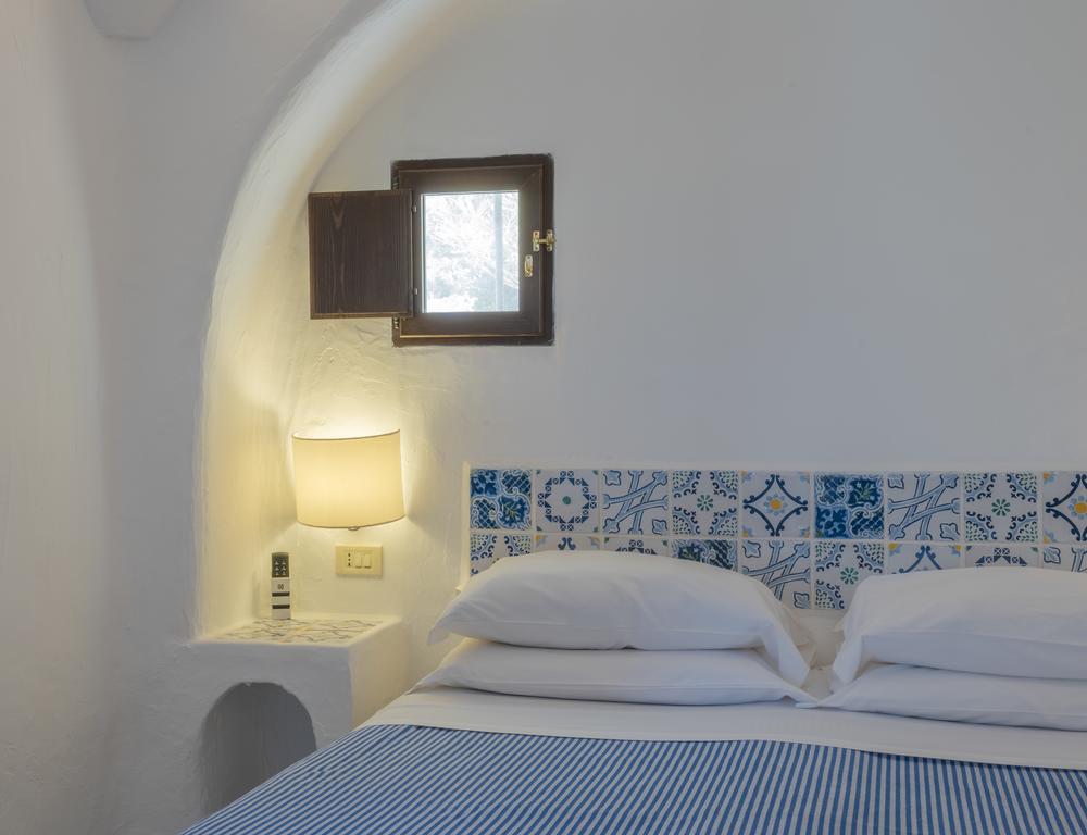 I Dammusi Di Borgo Cala Creta Hotel Lampedusa Room photo