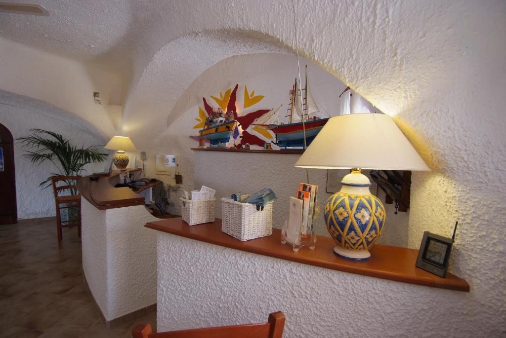 I Dammusi Di Borgo Cala Creta Hotel Lampedusa Exterior photo