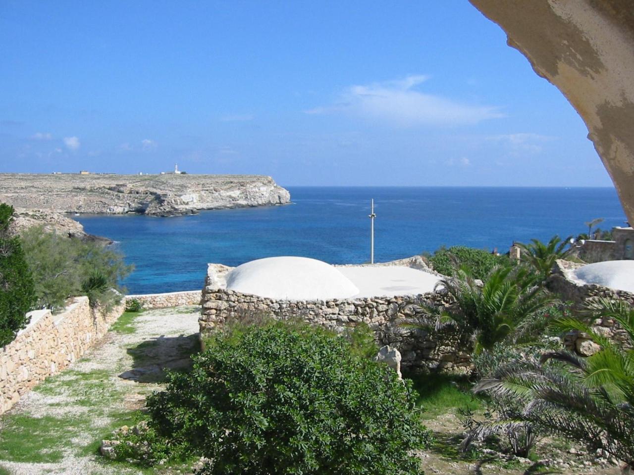 I Dammusi Di Borgo Cala Creta Hotel Lampedusa Exterior photo