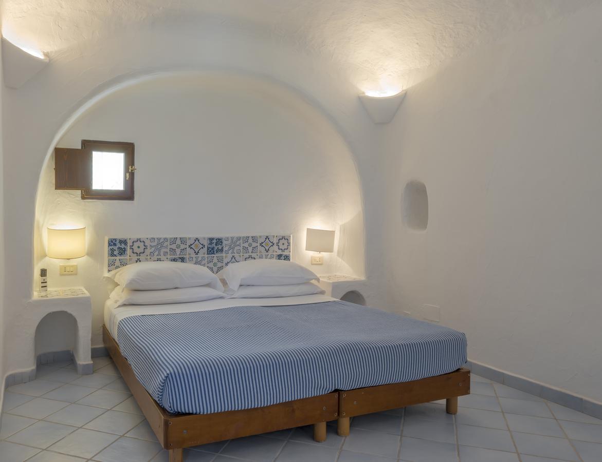 I Dammusi Di Borgo Cala Creta Hotel Lampedusa Exterior photo